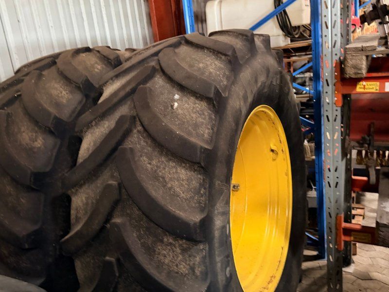 John Deere Vredestein 710/70R42 Kompl. hjul