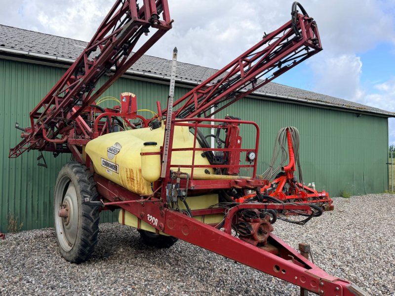 Hardi Commander 3200