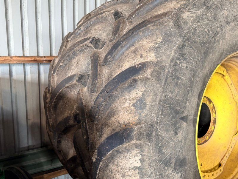 John Deere 2 stk Wredenstein traxion XXL 650/85R38