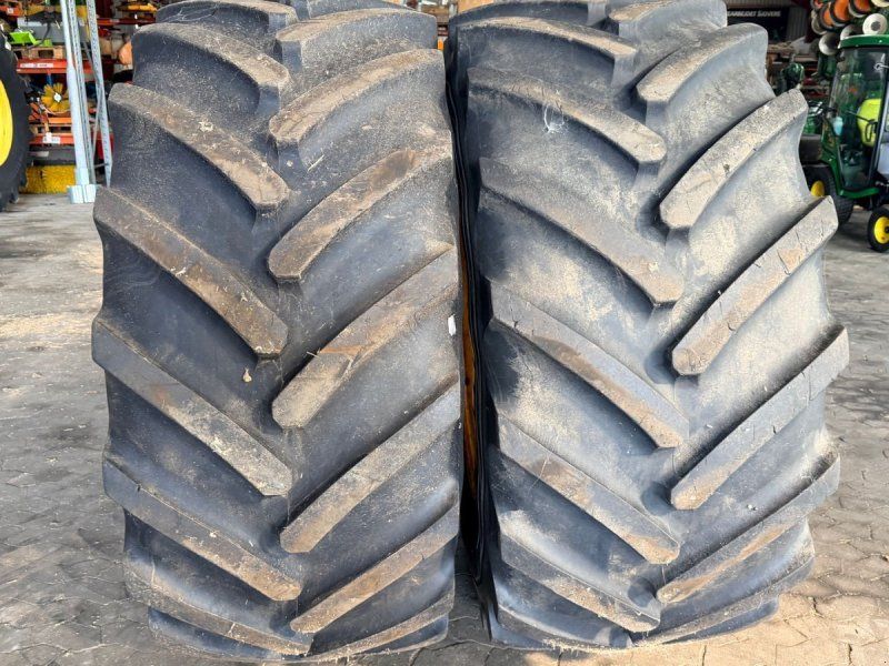 John Deere 8370R Michelin VF