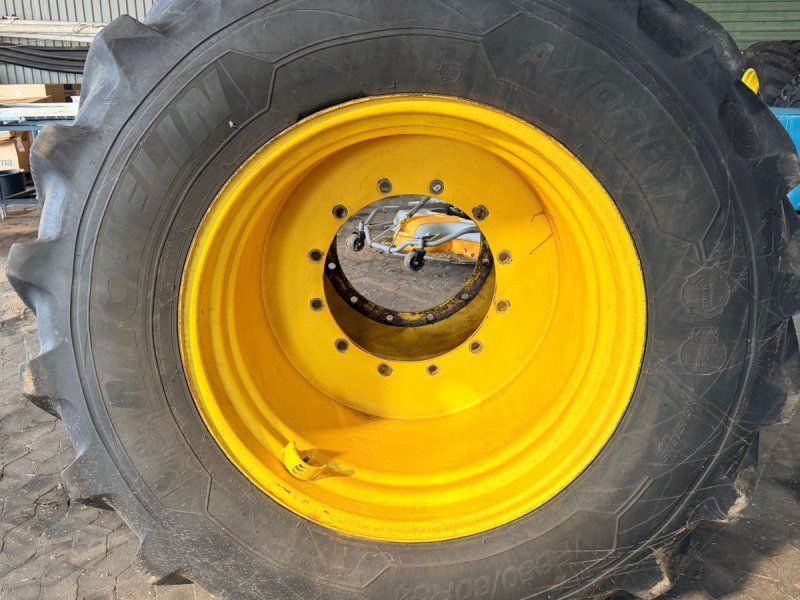 John Deere 8370R Michelin VF