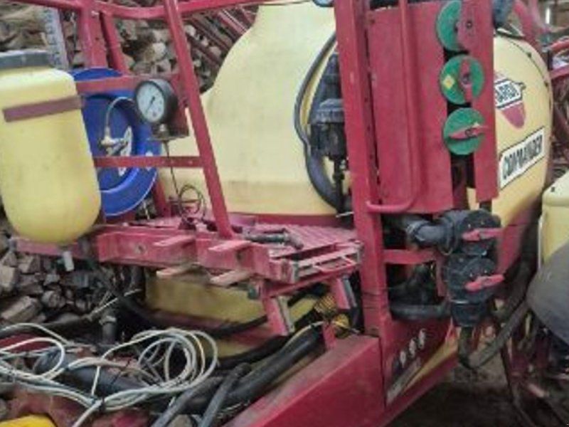 Hardi Commander 2600, 18 meter.