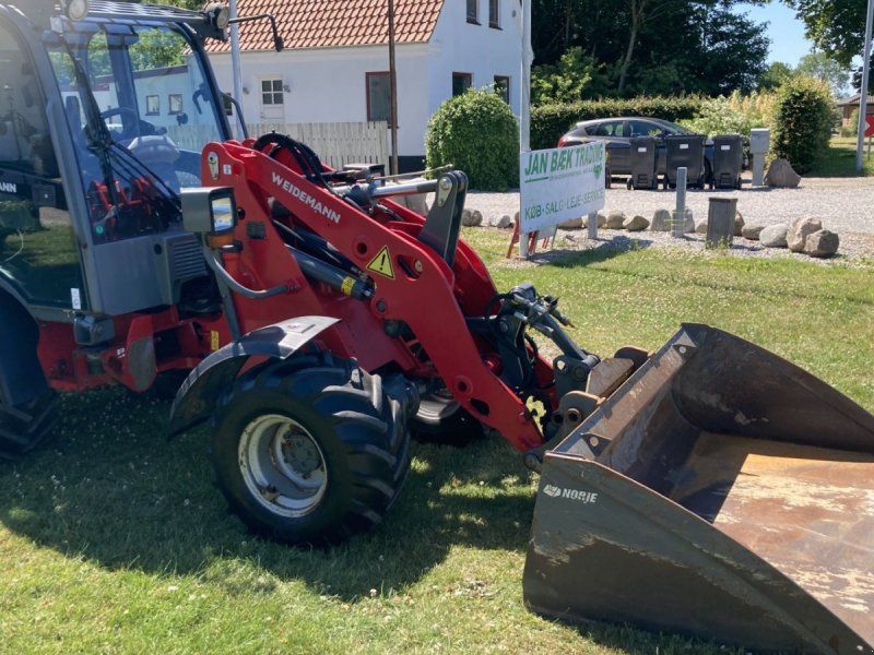 Weidemann 2070 CX50