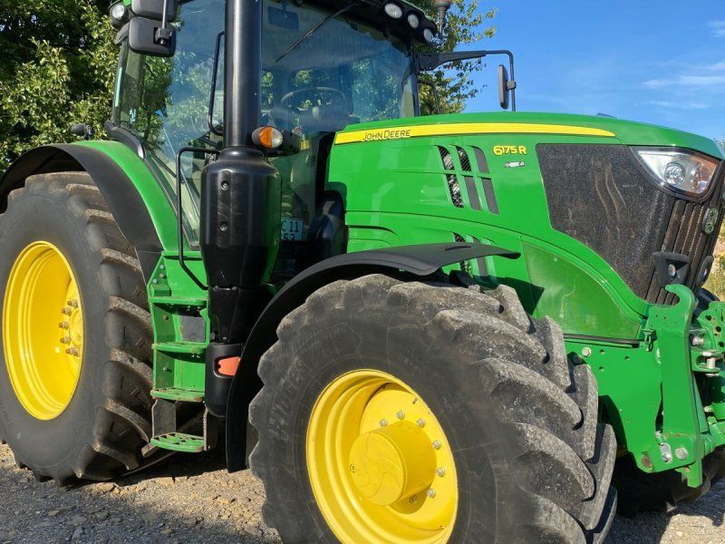 John Deere 6175R