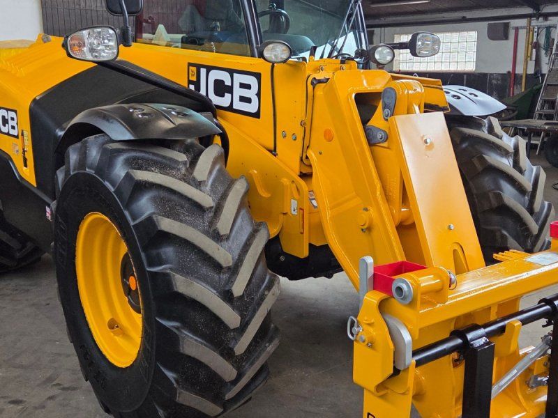 JCB 541-70 Agri Super årg. , med 5500 timer, 40km, 145 hk