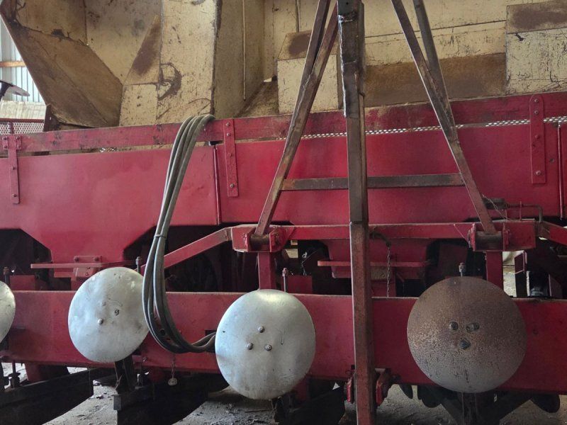 Stor 6 rækket lægger, med 6 tons tank.