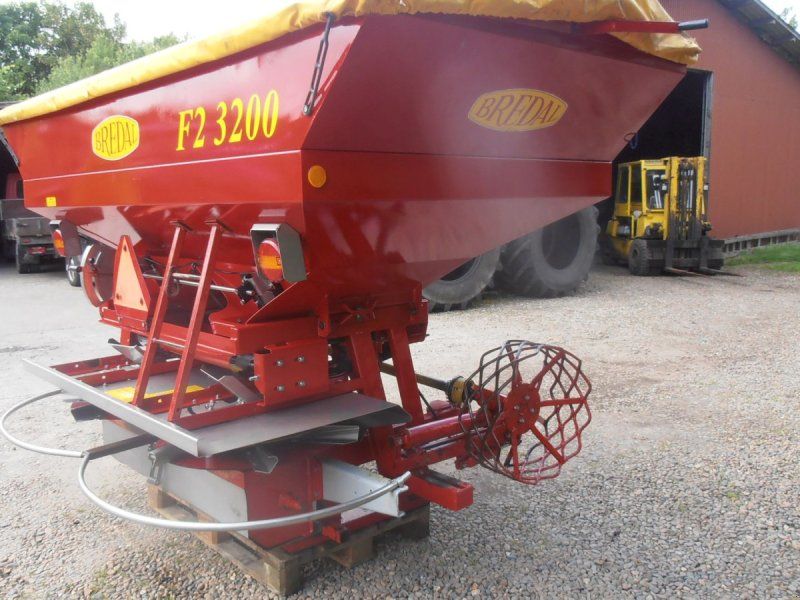 Bredal F2 3200 gødningsspreder