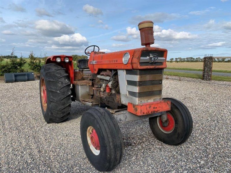 Massey Ferguson 1100