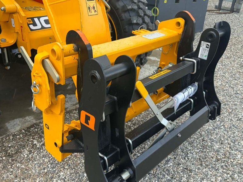 Quicke Stor Volvo Adapter