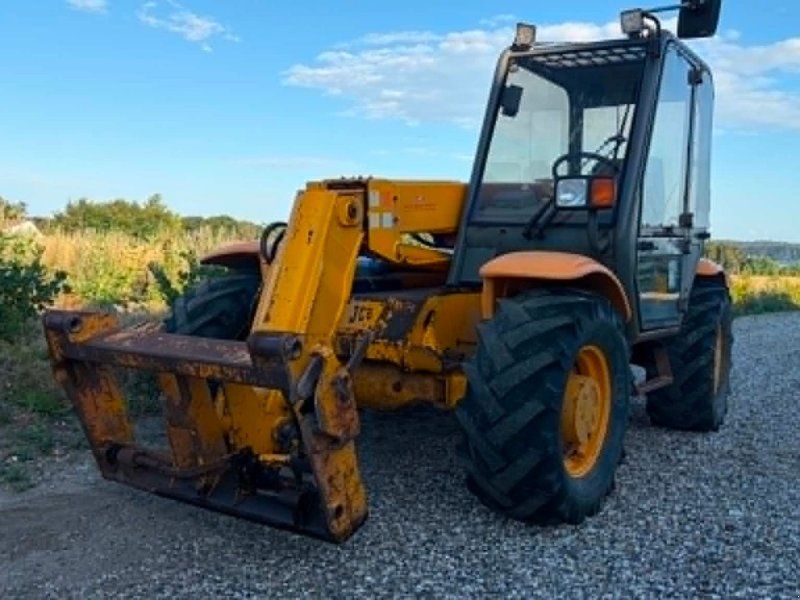 JCB 526-55