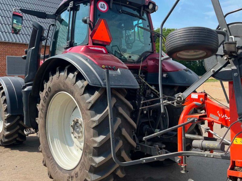 Valtra T235 Direct Årg m. vendeudstyr