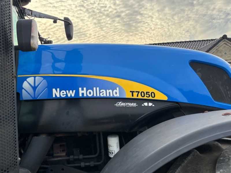 New Holland T7050 PC Affjedret foraksel 19.gear Med trimble GPS
