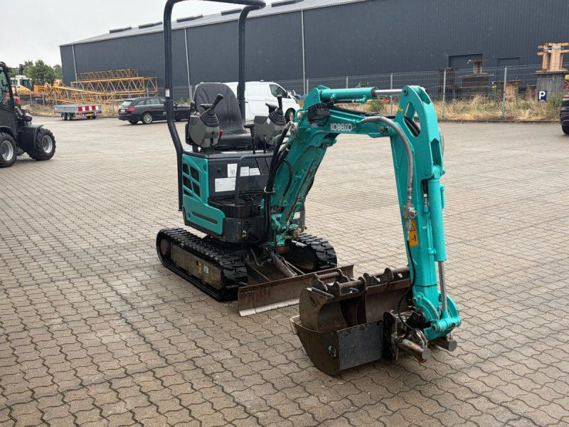 Kobelco SK10SR-2E Tiltman Halvautomatisk med 3 skovle