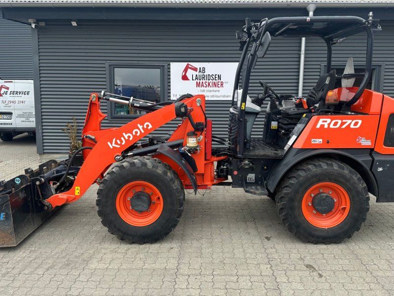 Kubota R070