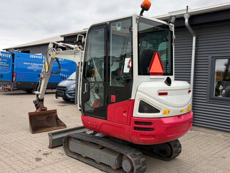 Takeuchi TB230 TB230 Årgang Powertilt & Stor LED-lyspak