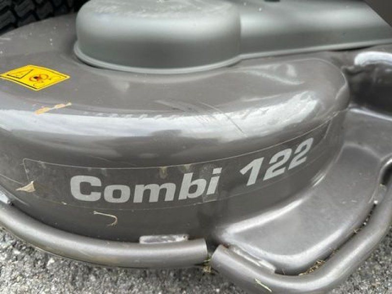 Husqvarna Kommunalrider P524X EFI 122cm Mähdeck, Vorführer