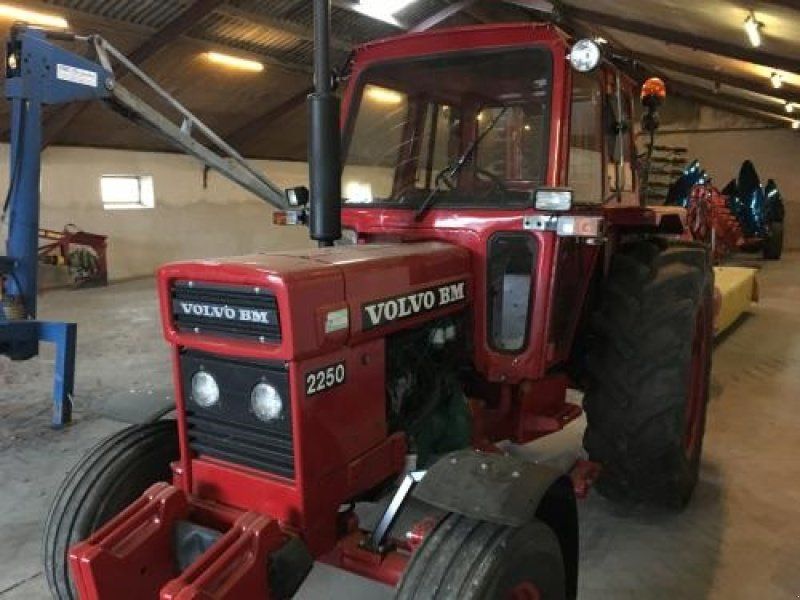 Volvo 2250 2wd