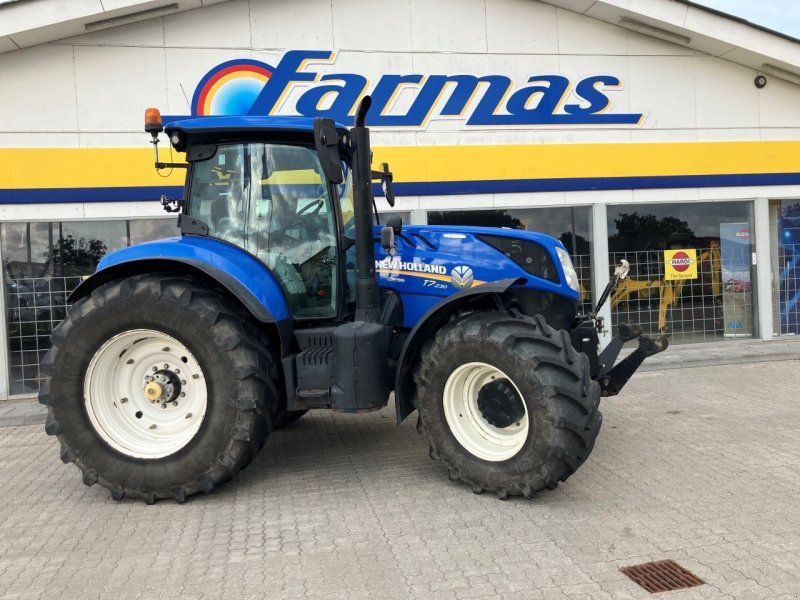 New Holland T7.230 AC