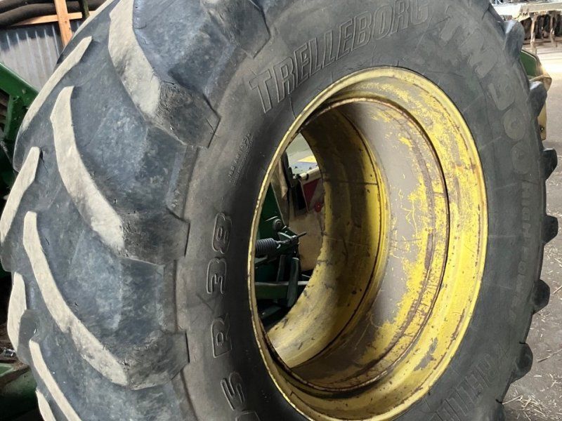 New Holland TV.HJUL 650/75R38