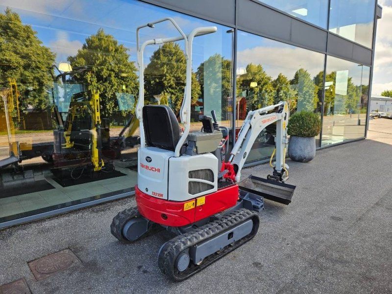 Takeuchi TB 210 R