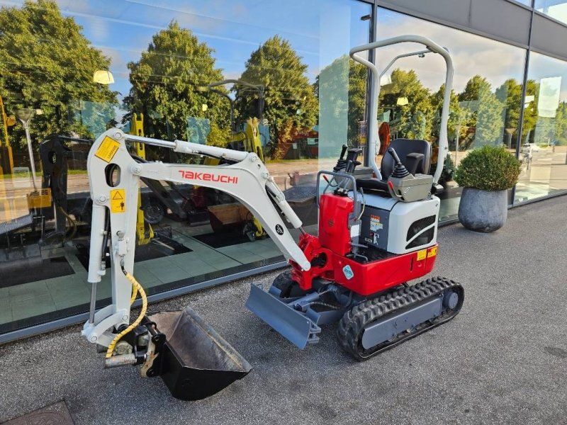 Takeuchi TB 210 R