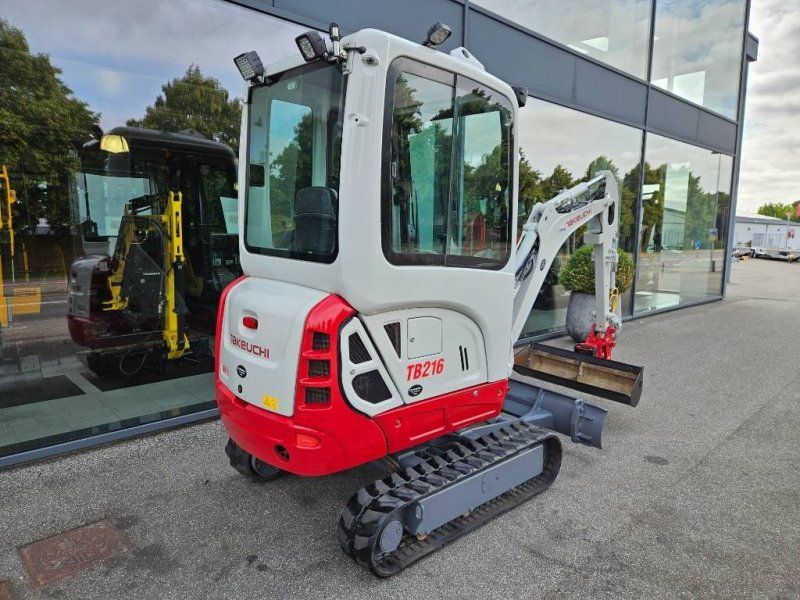 Takeuchi TB 216