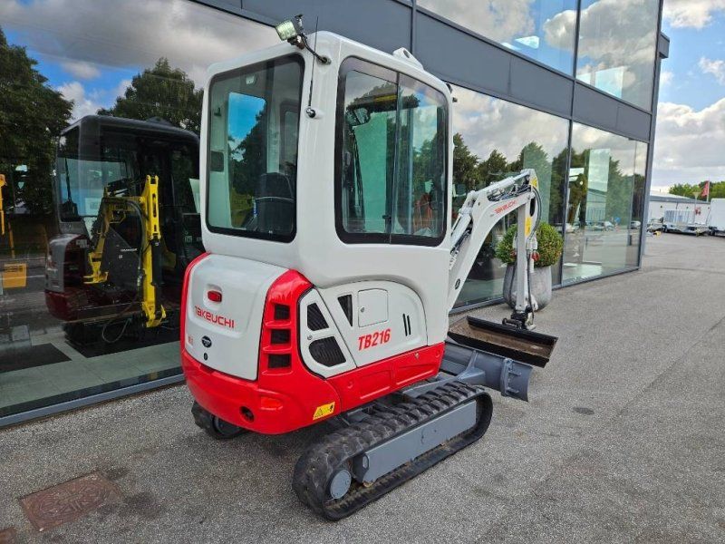Takeuchi TB 216