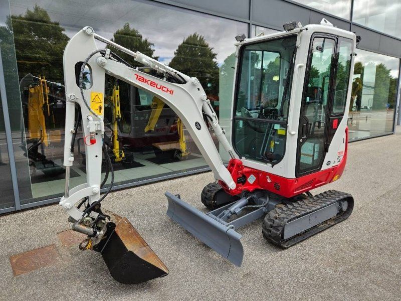 Takeuchi TB 216