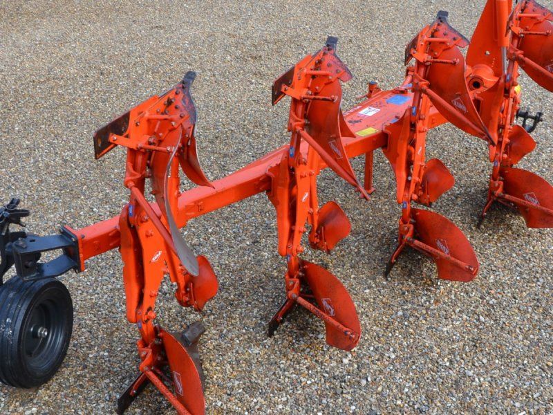 Kuhn 4 furet Multi-Master 121 UNIK køb ploven er som ny. Står med o