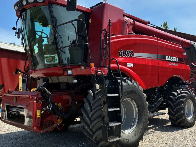Case IH Axial Flow 6088