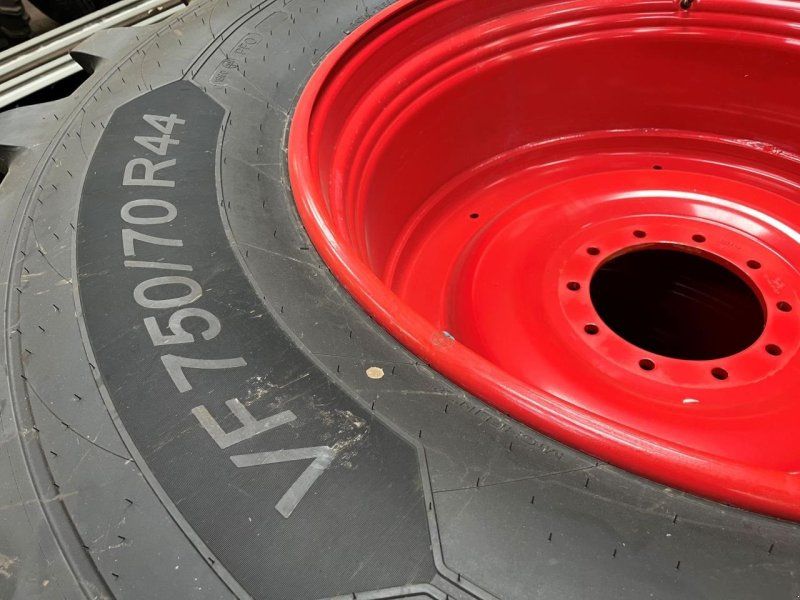 Michelin 750/70R44-650/60R38