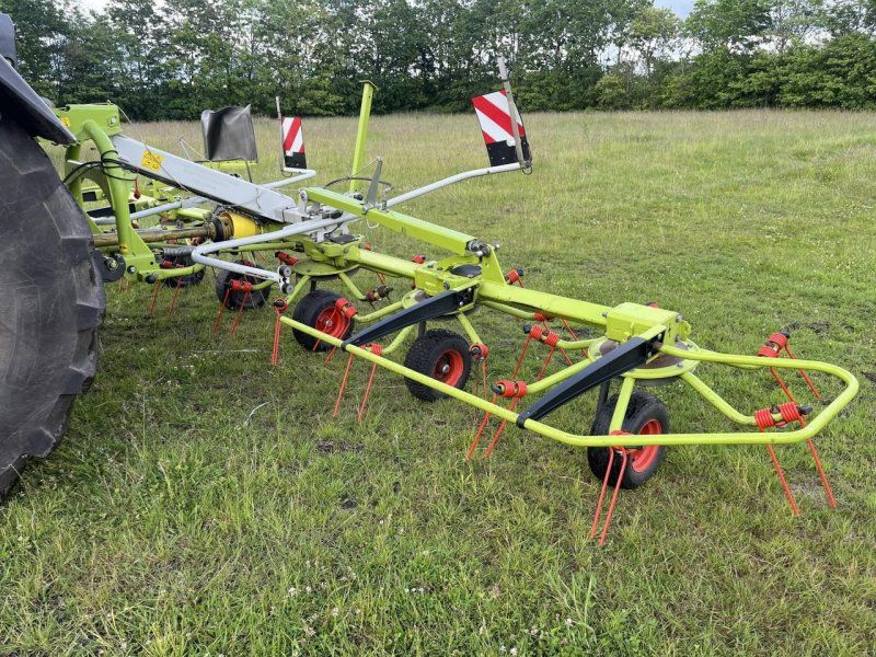 Claas VOLTO 700