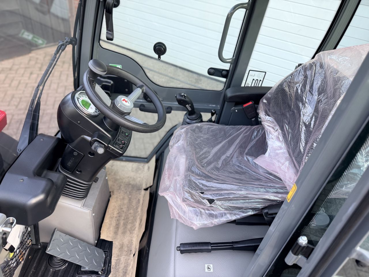 Weidemann 1280 met cabine