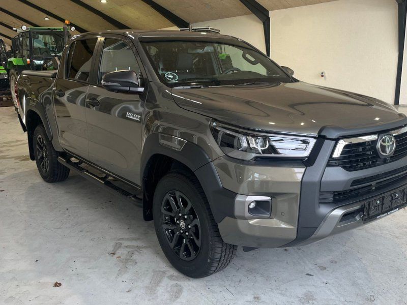 Toyota Hilux 2.8