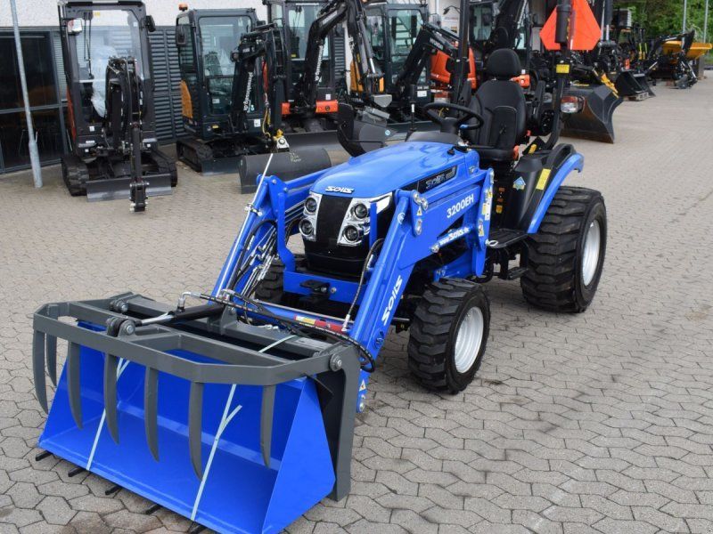 Solis H26 HST Industri dæk, frontlæsser, siloklo, std.skovl, pallegaff