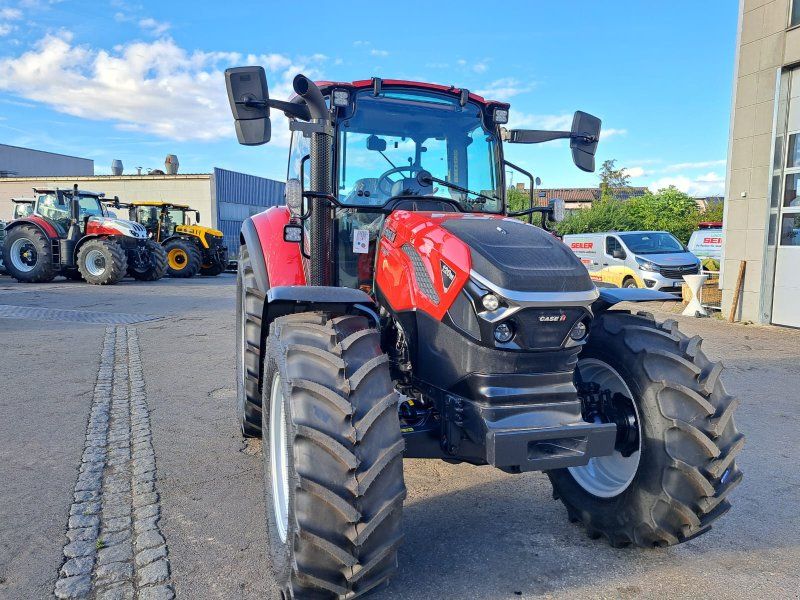 Case IH Farmall 120 M