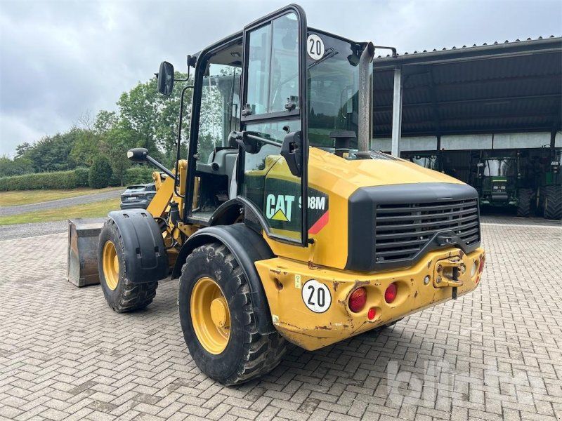 Caterpillar 908M
