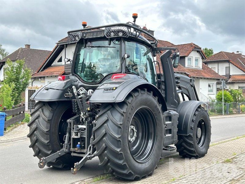 Valtra T215 D