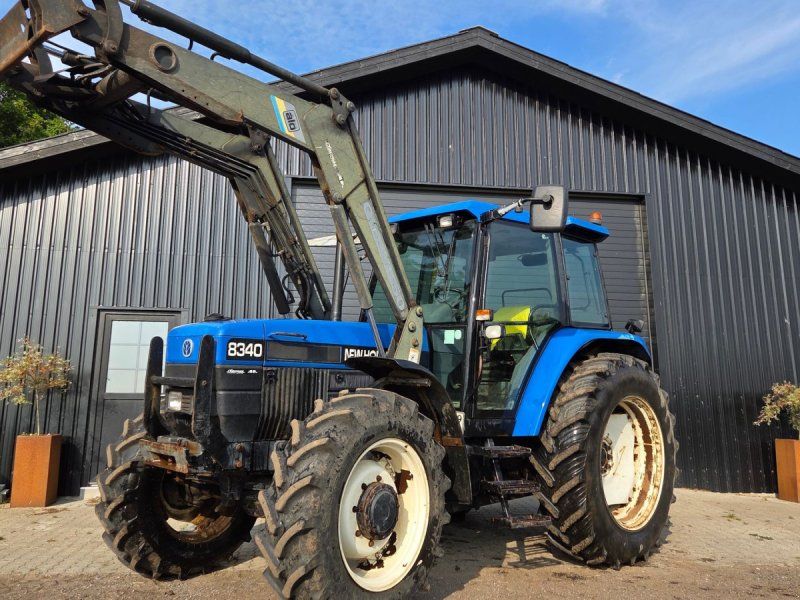 New Holland 8340