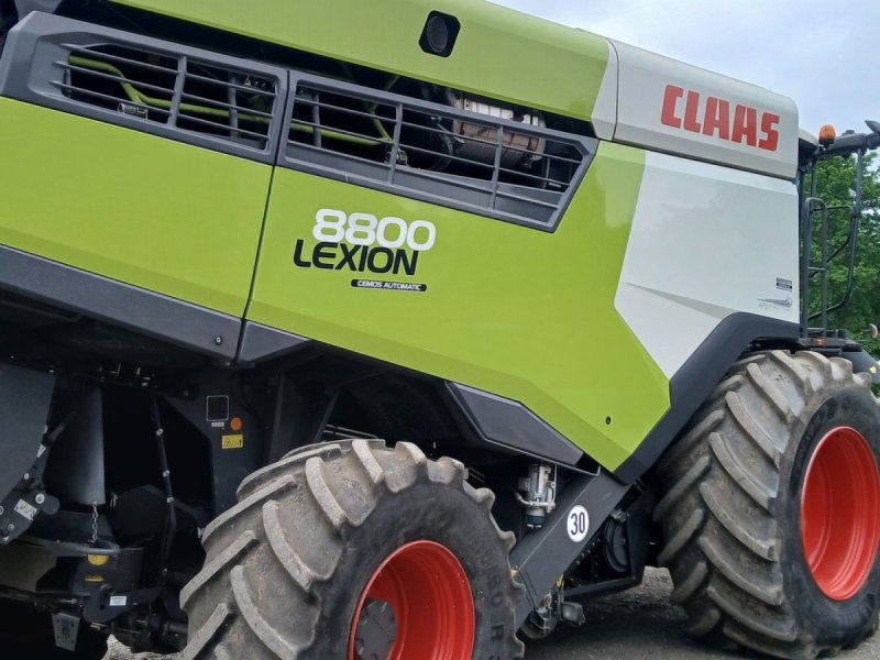Claas Lion 8800
