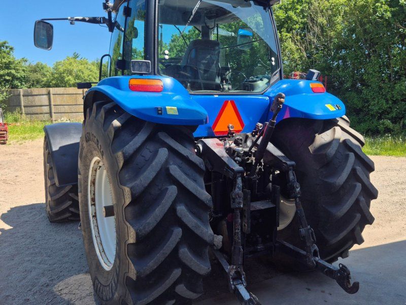 New Holland TG 230 Supersteer Meget velholdt!