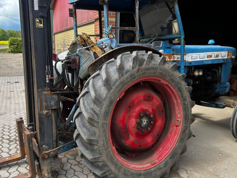 Ford 5000