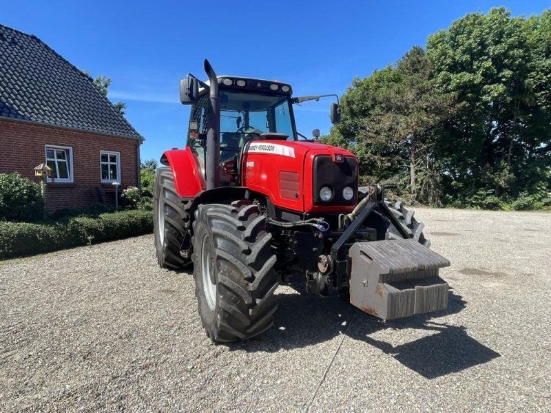 Massey Ferguson 6495 med frontlift