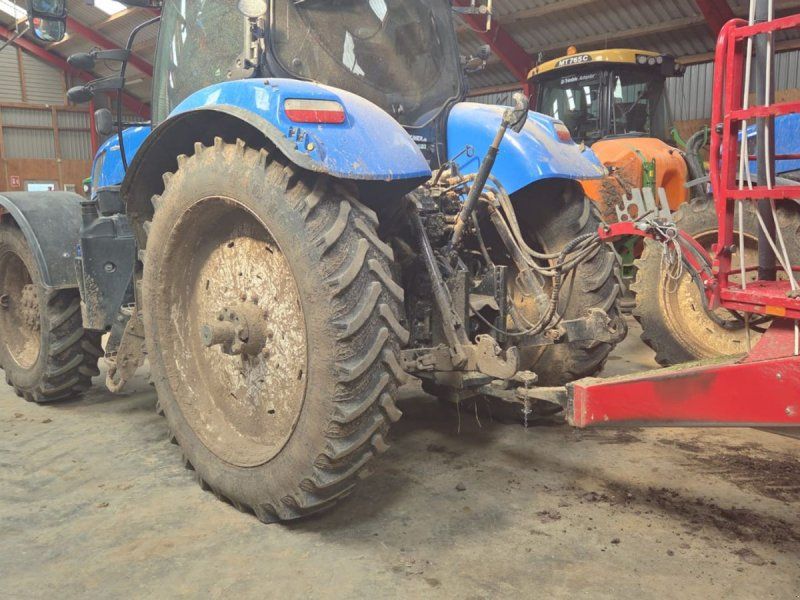 New Holland T7.270 AutoCommand