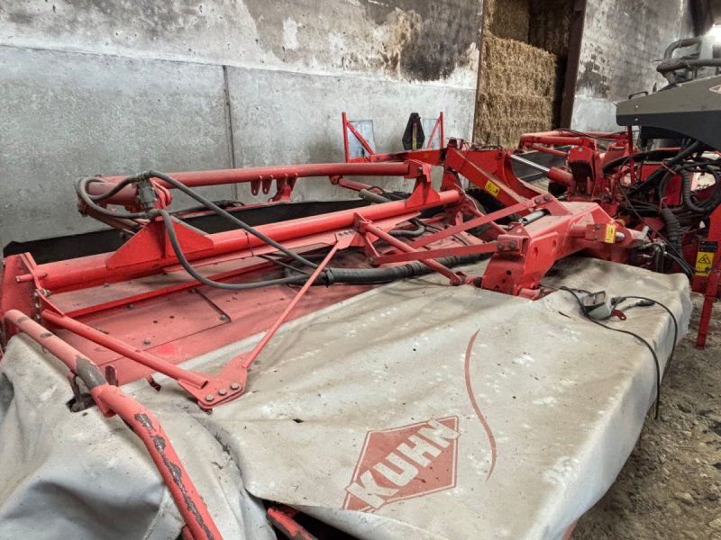 Kuhn FC 883 Butterfly + FC 313 Front