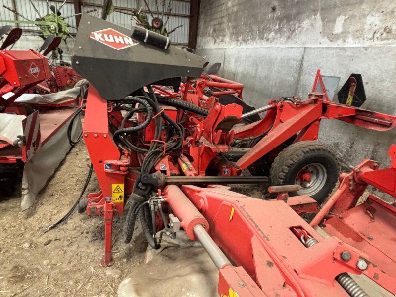 Kuhn FC 883 Butterfly + FC 313 Front