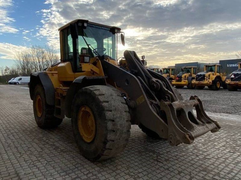 Volvo L 120 F