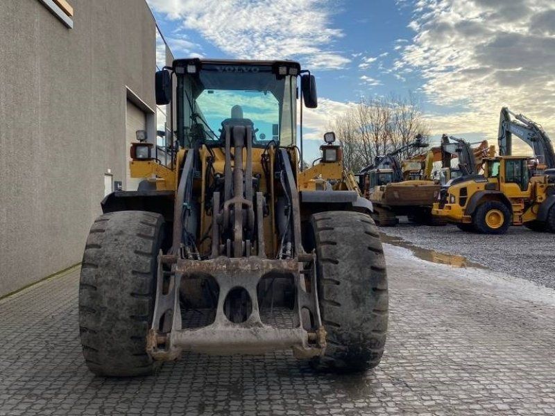 Volvo L 120 F