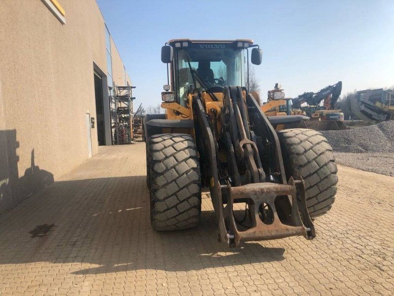 Volvo L120H