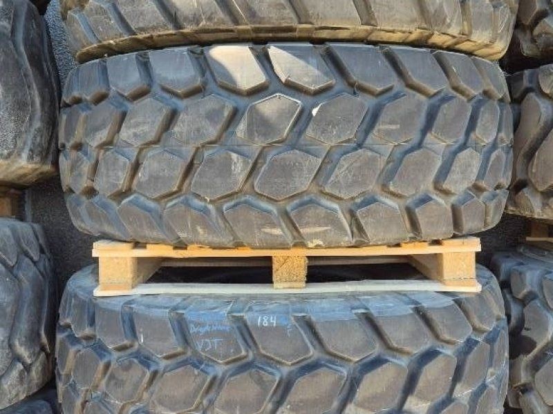 Bridgestone 23.5 R25 VJT